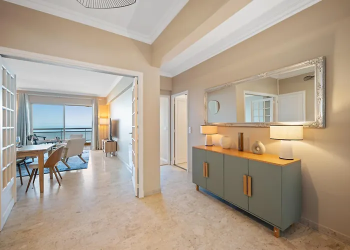 Panorama Et Cap D Ail Proche Monaco Кап-д'Ай